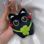 peluche chat noir